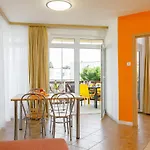 Apartamento Charlie By Interhome *