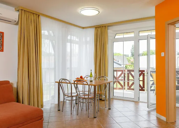 Apartment Charlie By Interhome Balatonlelle