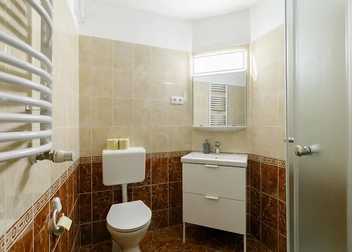 Charlie By Interhome バラトンレッレ