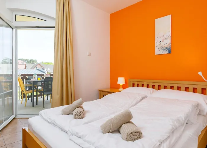 Apartment Charlie By Interhome Balatonlelle