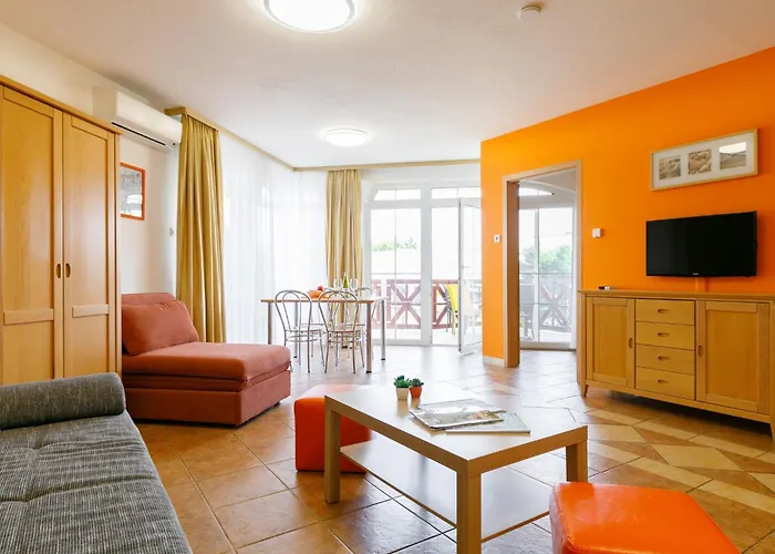 Apartment Charlie By Interhome Balatonlelle
