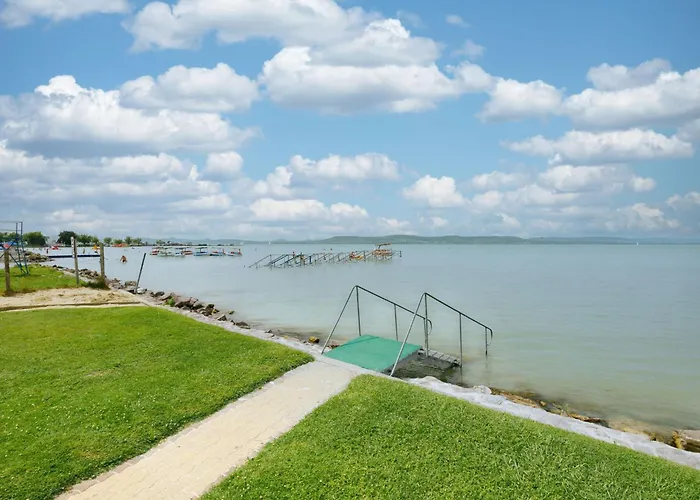 Charlie By Interhome *